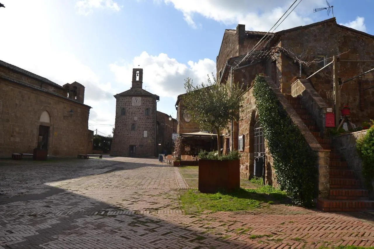 Notti Etrusche A Sovana Πανσιόν